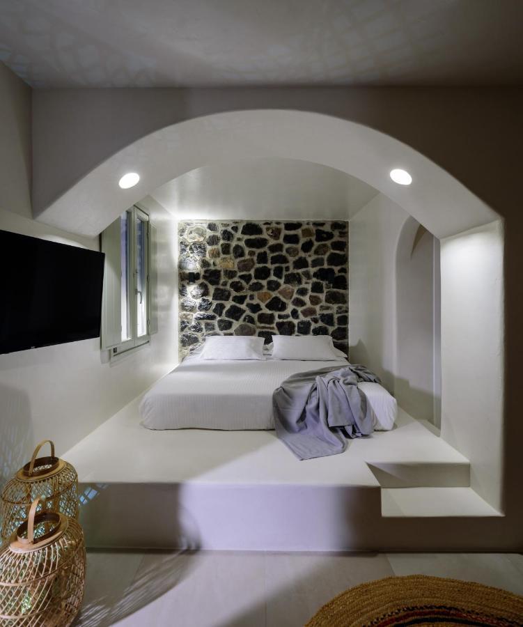 Terra Blanca Suites Imerovigli  Exterior photo