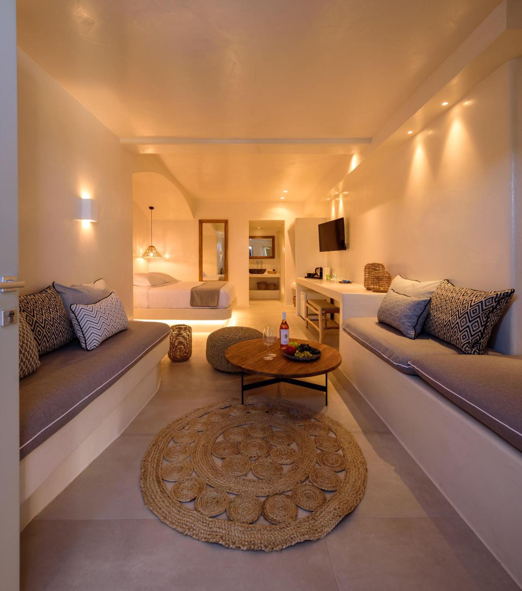 Terra Blanca Suites Imerovigli  Exterior photo